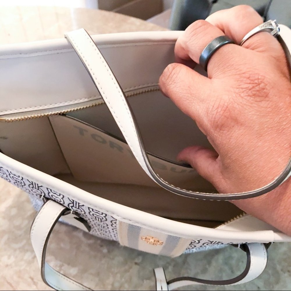 🖤Tory Burch Gemini Link Canvas Tote - Picture 4 of 5